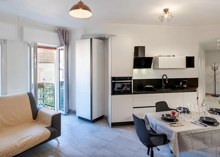 Oscar Apartment